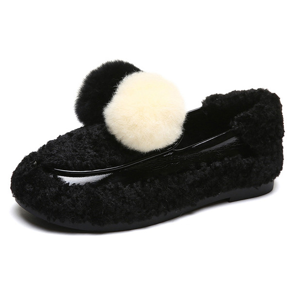 Γυναικεία χειμωνιάτικα παπούτσια με γούνα σε διάφορα χρώματα