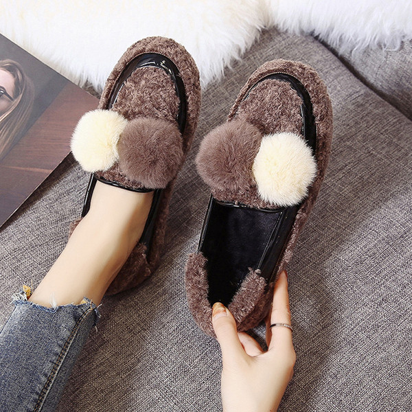 Γυναικεία χειμωνιάτικα παπούτσια με γούνα σε διάφορα χρώματα
