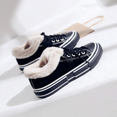 Aktuális női tornacipő puha béléssel fekete, bézs és rózsaszín színben