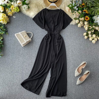 Salopeta de dama moderna cu decolteu in V in mai multe culori