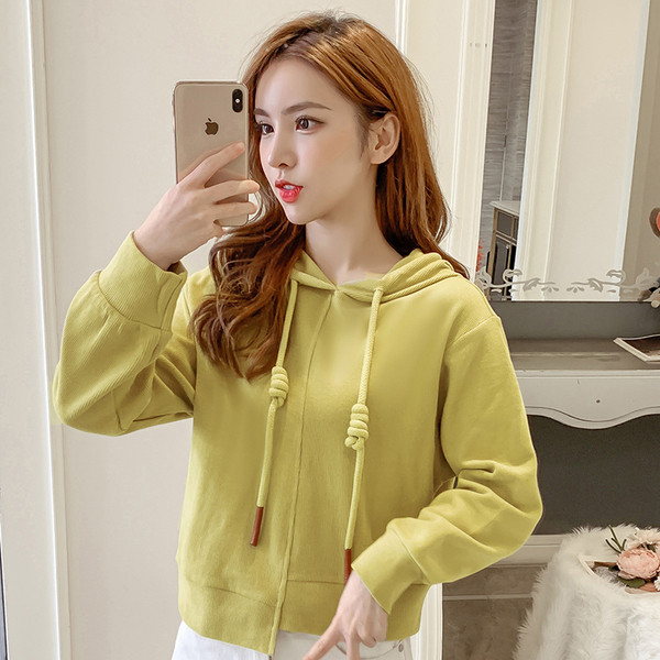 Νέο μοντέλογυναικείο φούτερ με κουκούλα σε ροζ, λευκό και κίτρινο χρώμα