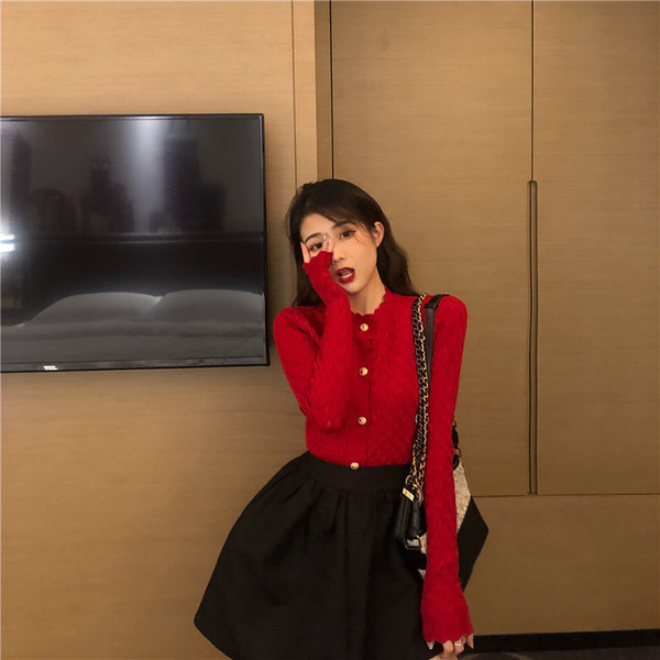 Vestă scurtă în formă de roșu și alb