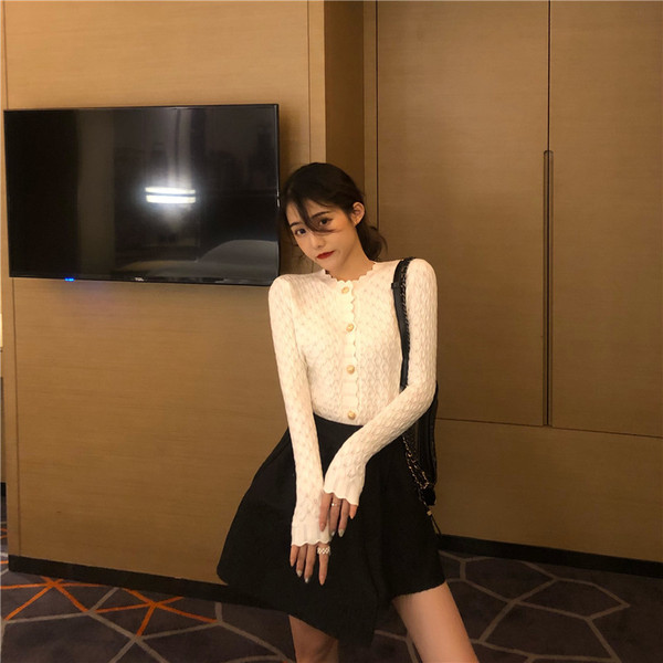 Vestă scurtă în formă de roșu și alb