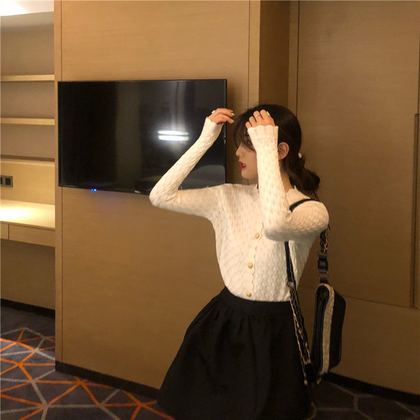 Vestă scurtă în formă de roșu și alb