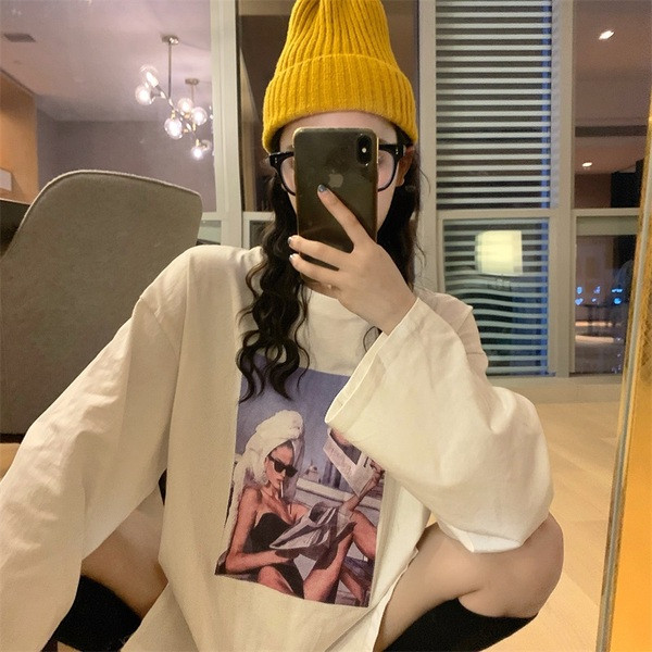 Tricou larg de dama cu maneci lungi cu aplicatie