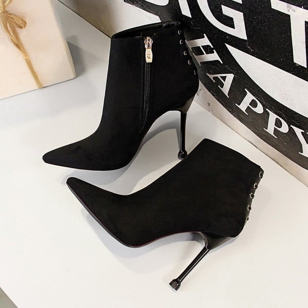 Cizme de dama cu fermoar din piele intoarsa ecologica de culoare neagra