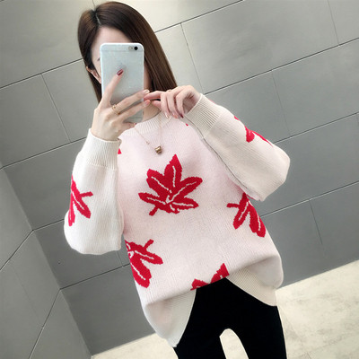 Stílusos női téli pulóver fehér és piros hímzéssel