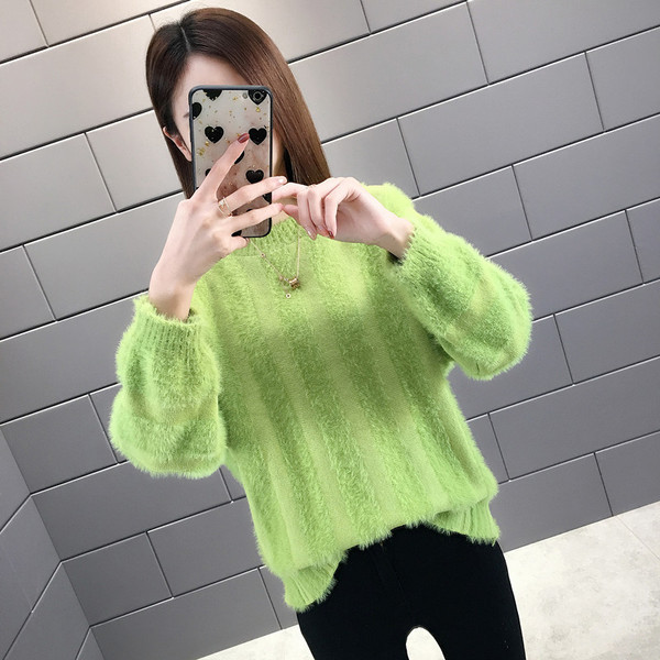 Γυναικείο μοντέρνο πουλόβερ με στρογγυλο περιλαίμιο σε διάφορα χρώματα