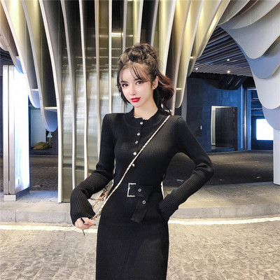 Rochie casual de dama cu centura si nasturi in negru si rosu