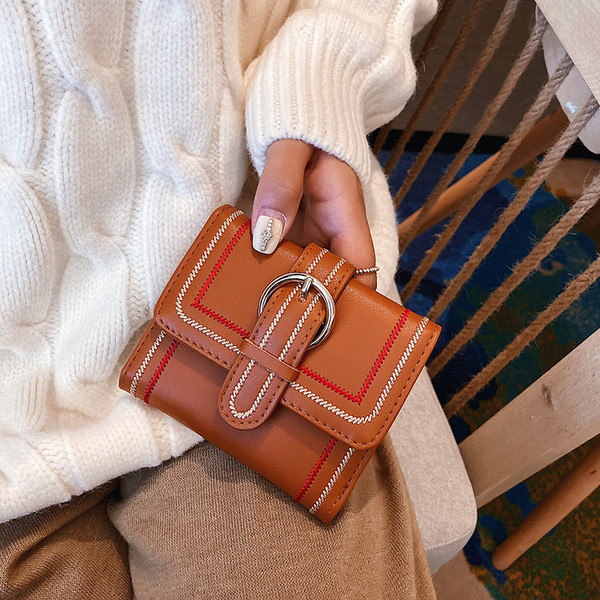 Geanta de dama moderna cu catarama in trei culori