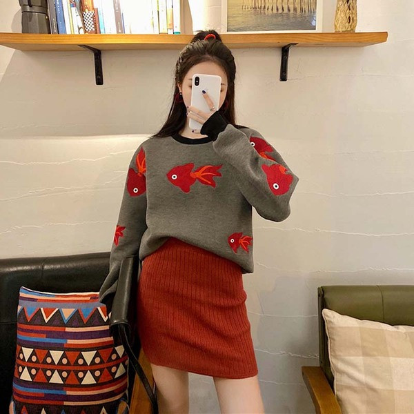 Bluza dama gri cu broderie - peste