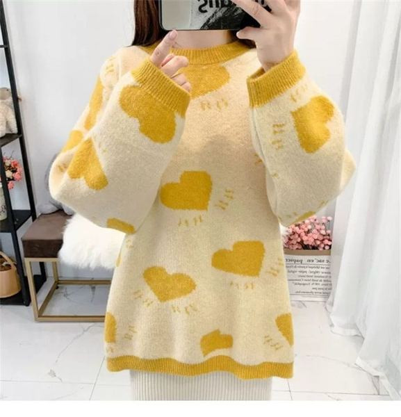 Μοντέρνο γυναικείο πουλόβερ με κεντήματα σε διάφορα χρώματα