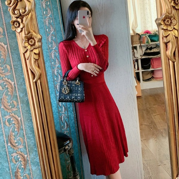 Rochie moderna de dama cu nasturi si decolteu spitz in doua culori