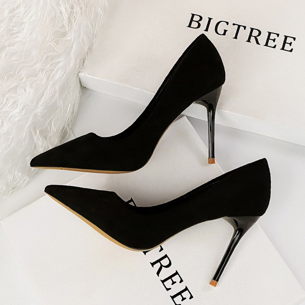 Cizme de dama stilate din piele intoarsa ecologica model ascutit in mai multe culori