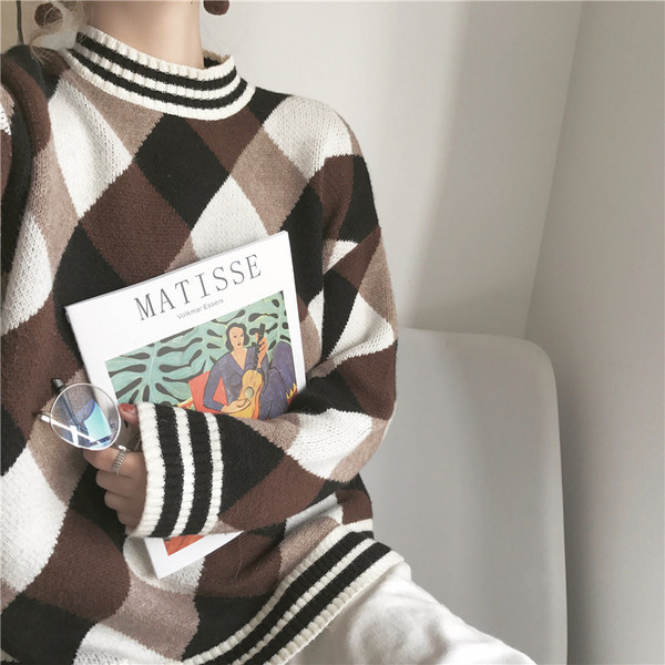 Pulover dama in carouri - model simplu