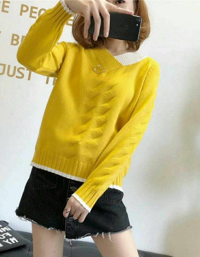 Pulover de dama cu decolteu spitz in mai multe culori