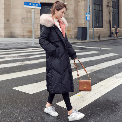 Geaca lunga de dama model nou cu gluga in alb si negru