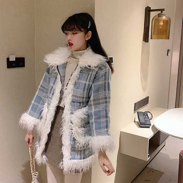 Palton lung în carouri cu buzunare și puf