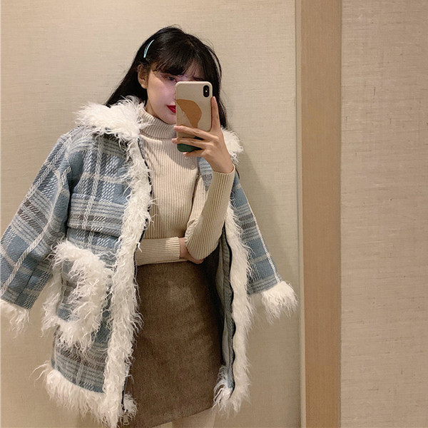 Palton lung în carouri cu buzunare și puf