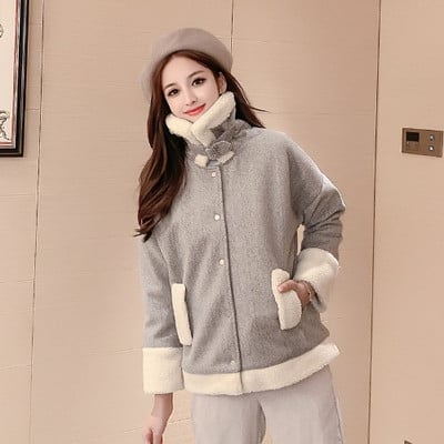 Palton de dama actual cu buzunare si nasturi de culoare gri