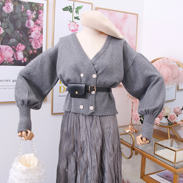 Vesta de dama model nou cu decolteu spitz in maro, negru, gri si bej