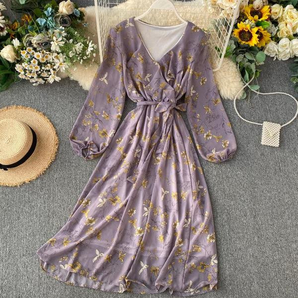 Γυναικείο φόρεμα με λαιμόκοψη και floral μοτίβο σε διάφορα χρώματα