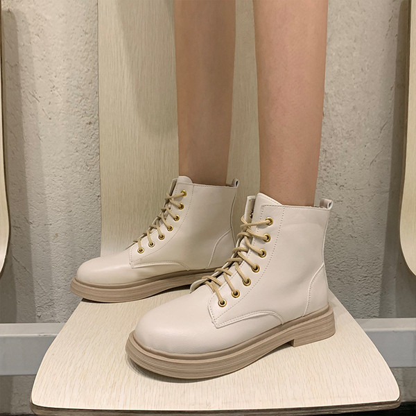 Cizme de dama din piele cu sireturi alb-negru