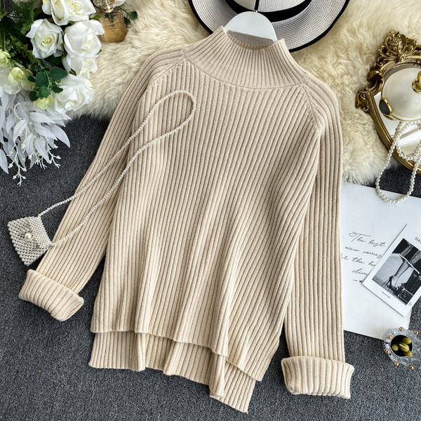 Női pulóver magas gallérral több színben