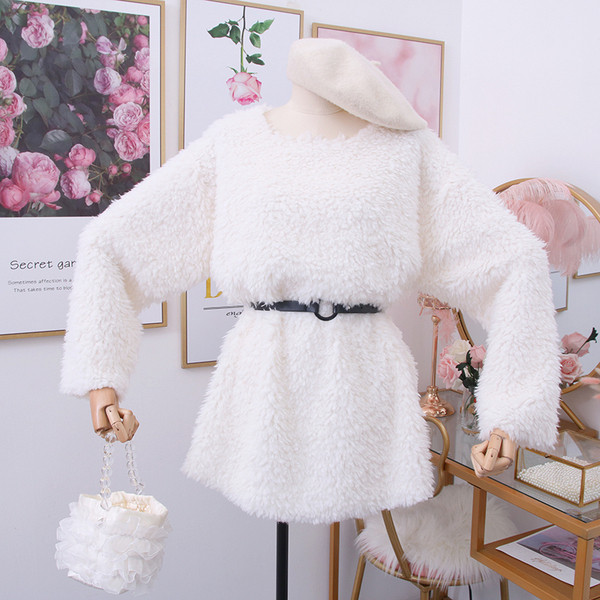 Rochie de dama actuala cu decolteu O in alb, verde si roz