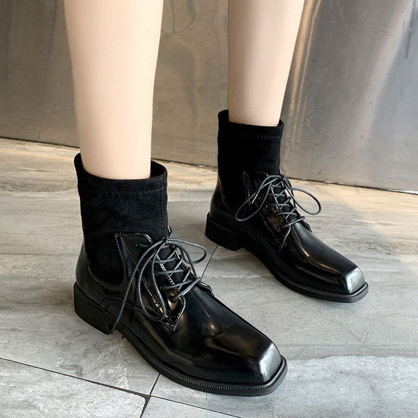 Cizme de dama cu sireturi in maro si negru