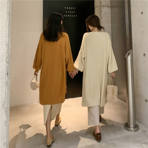 Vestă lungă de culoare bej și maro fără închidere