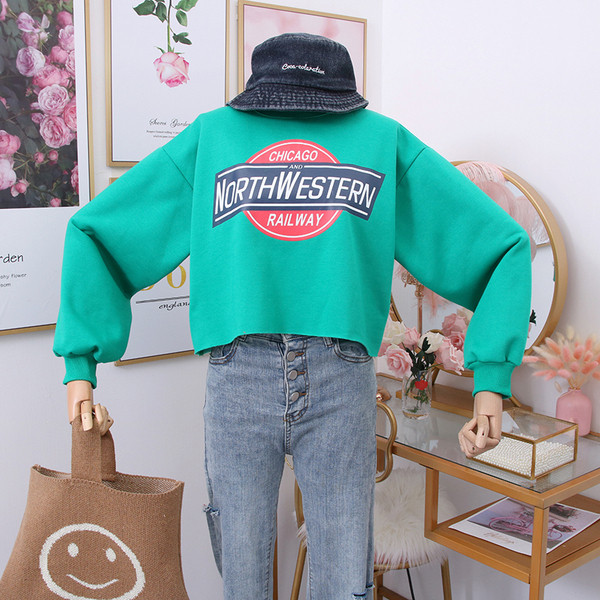 Bluza dama casual model nou - model scurt in mai multe culori