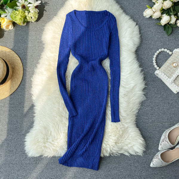 Fényes hatású, kerek nyakkivágású női ruha többféle színben