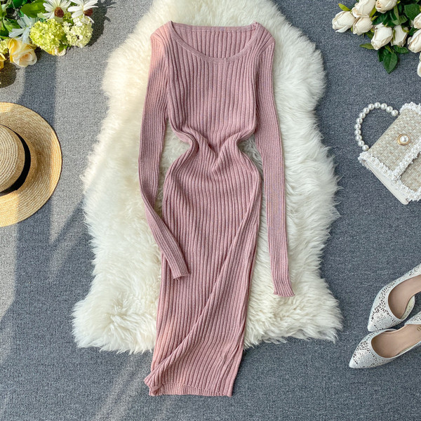 Fényes hatású, kerek nyakkivágású női ruha többféle színben