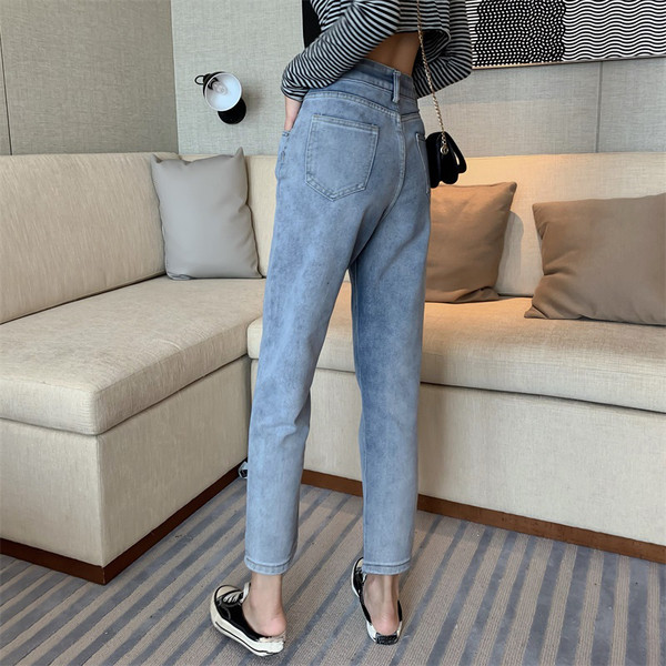 Blugi casual de dama de culoare deschisa si talie inalta