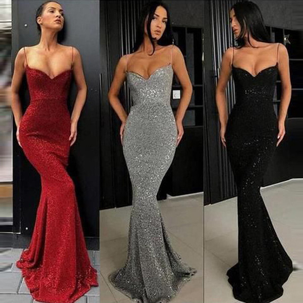 Rochie lunga de dama model NOU cu decolteu adanc in argintiu, rosu si negru