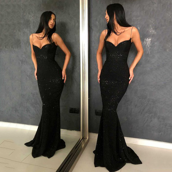 Rochie lunga de dama model NOU cu decolteu adanc in argintiu, rosu si negru