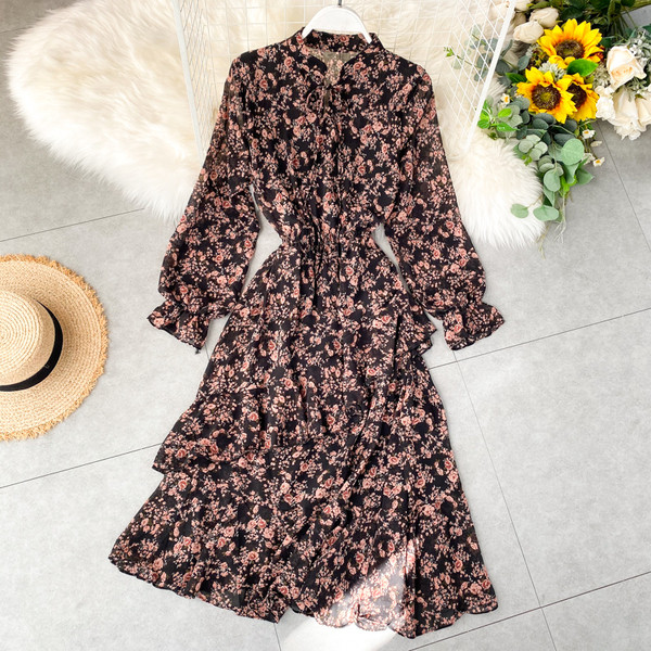 Rochie de dama cu model floral si guler jos in patru culori