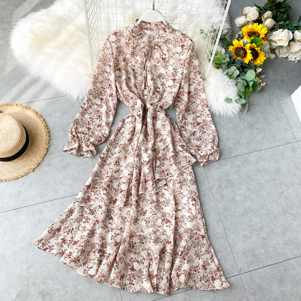 Rochie de dama cu model floral si guler jos in patru culori