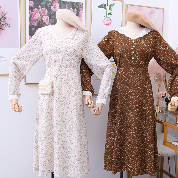 Καθημερινό γυναικείο φόρεμα με λαιμόκοψη και κουμπιά - σε διάφορα χρώματα