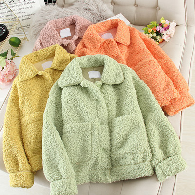 Női alkalmi kabát zsebekkel és gallérral több színben