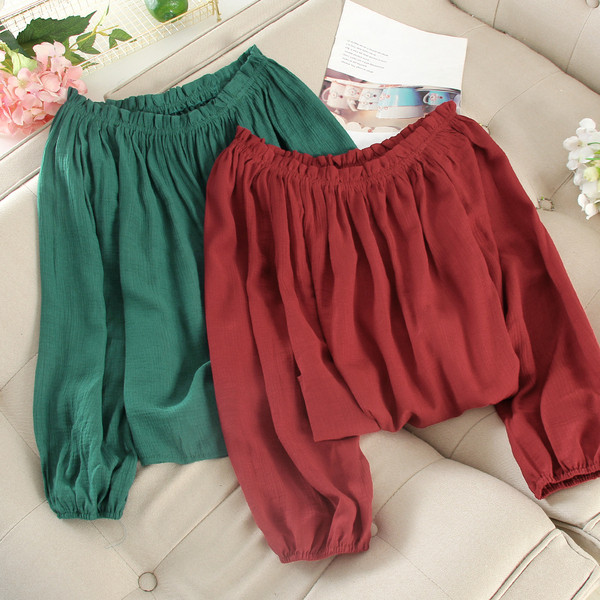 Γυναικεία μπλούζα φαρδύ μοντέλο μεντεκολτέ σε διάφορα χρώματα