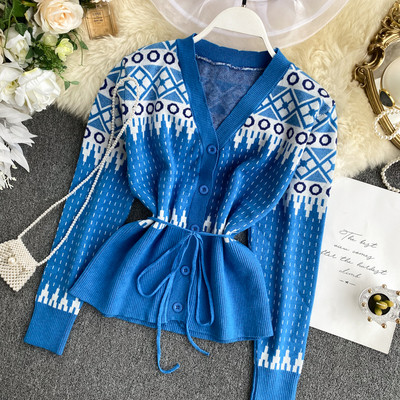 Modern női mellény gombokkal és csatlakozóval több színben