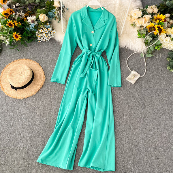 Salopeta dama cu nasturi si maneci lungi in mai multe culori