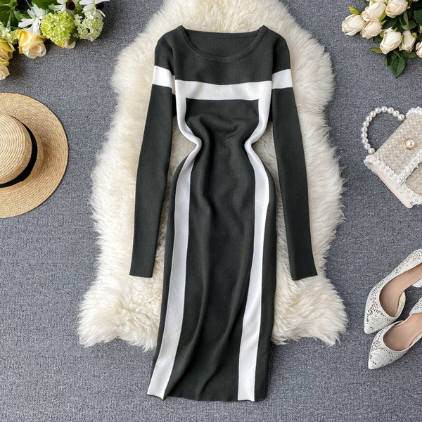 Rochie casual de dama cu decolteu oval in mai multe culori