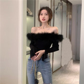 Női testhezálló blúz csupasz váll és műhajjal