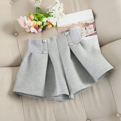 Pantaloni scurți de iarnă cu nasturi în negru și gri