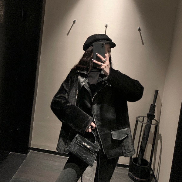 Női tavaszi-őszi kabát eko bőrből és műhajból