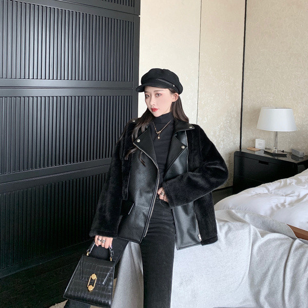 Női tavaszi-őszi kabát eko bőrből és műhajból