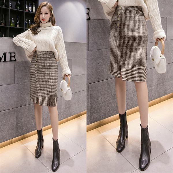 Új modell női kockás szoknya gombokkal és hasítékos barna és fekete színben